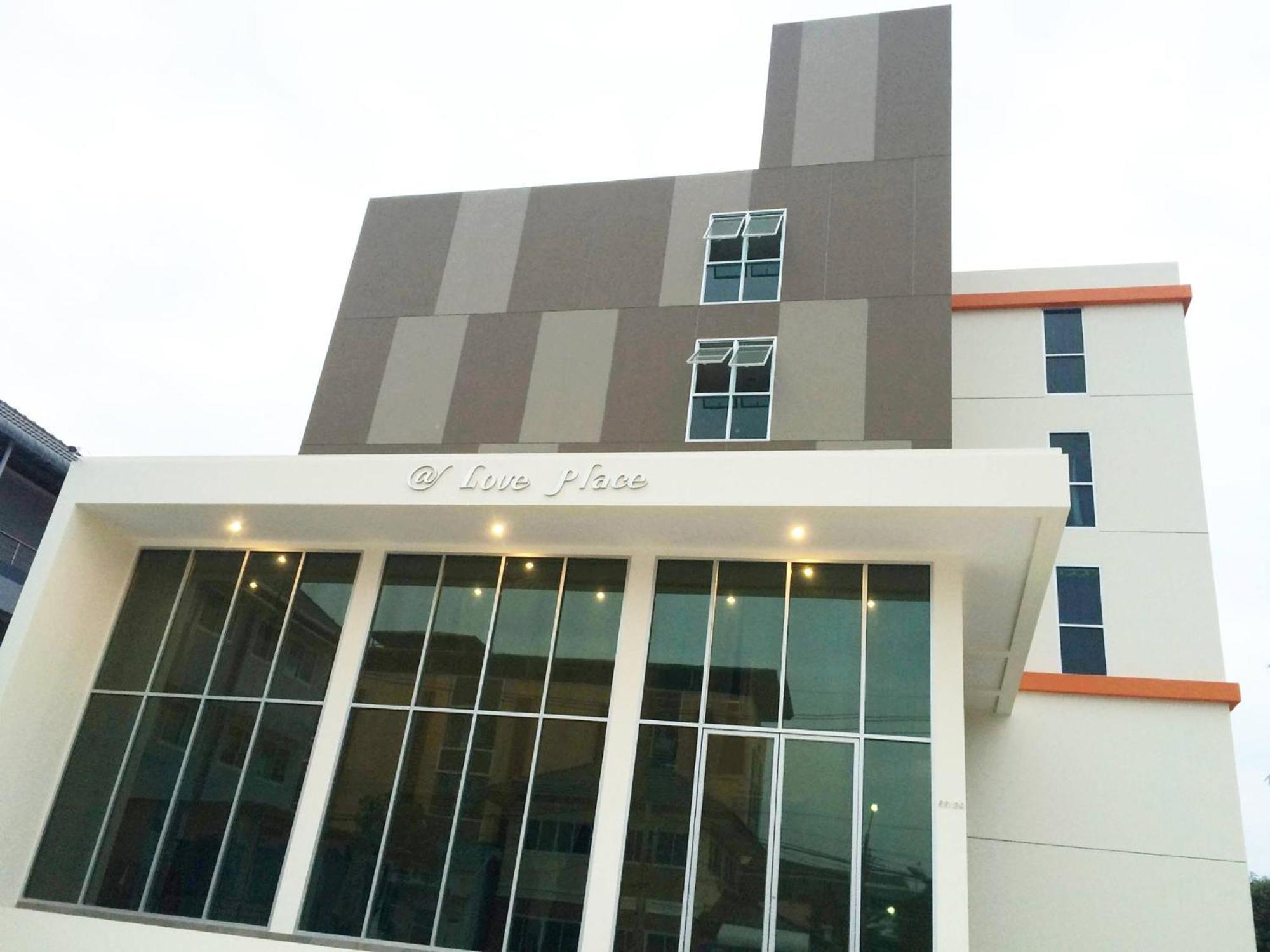 Sixty Star Love Place Hotel 방콕 외부 사진